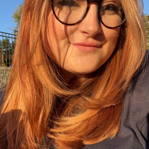 Meet your Posher, Maggie - Picture 3 of 3